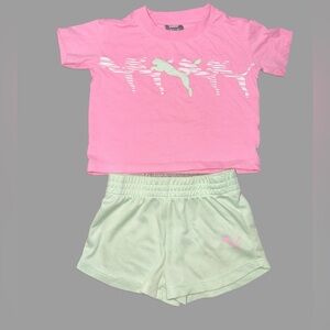 Puma Performance T-Shirt & Shorts Set | Toddler Girl | 12
Months | Like New